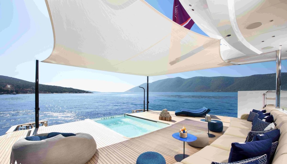 LEGASEA yacht charter 3
