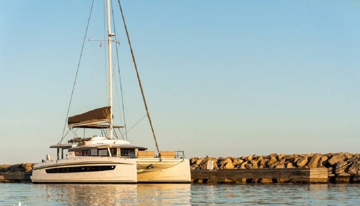 SIGNATURE VISION yacht charter 2