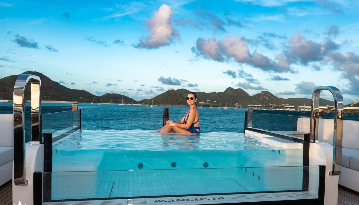 DOKINHA yacht charter 4