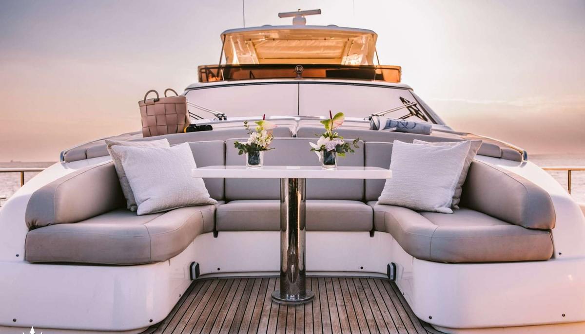 D&D yacht charter 3