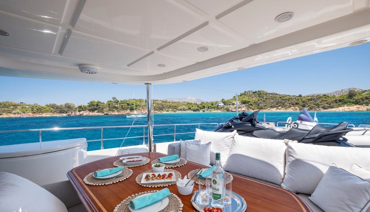 HAG yacht charter 4