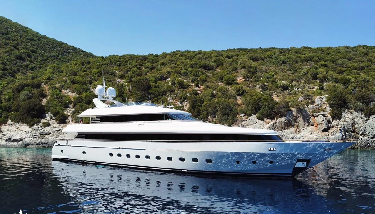 JAAN yacht charter 2