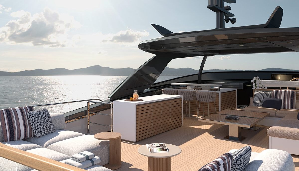 DANLOU yacht charter 3