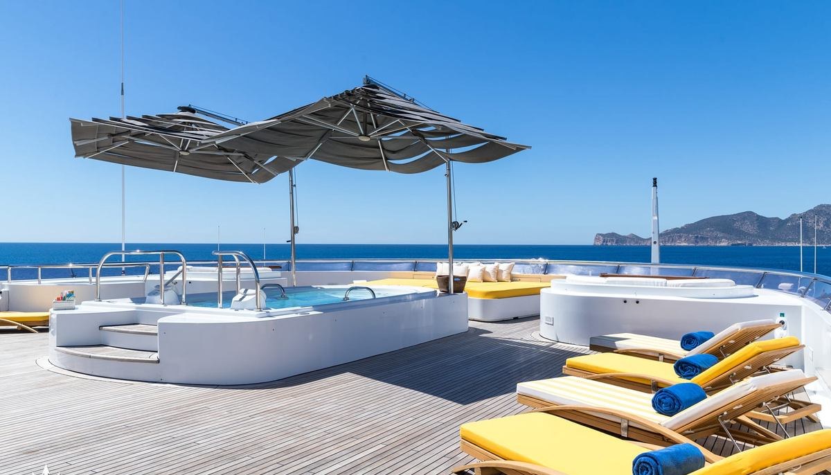 BOADICEA yacht charter 4