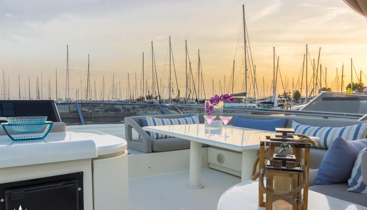 VENTO yacht charter 5