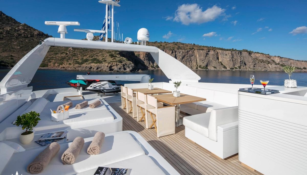 SOLE DI MARE yacht charter 3