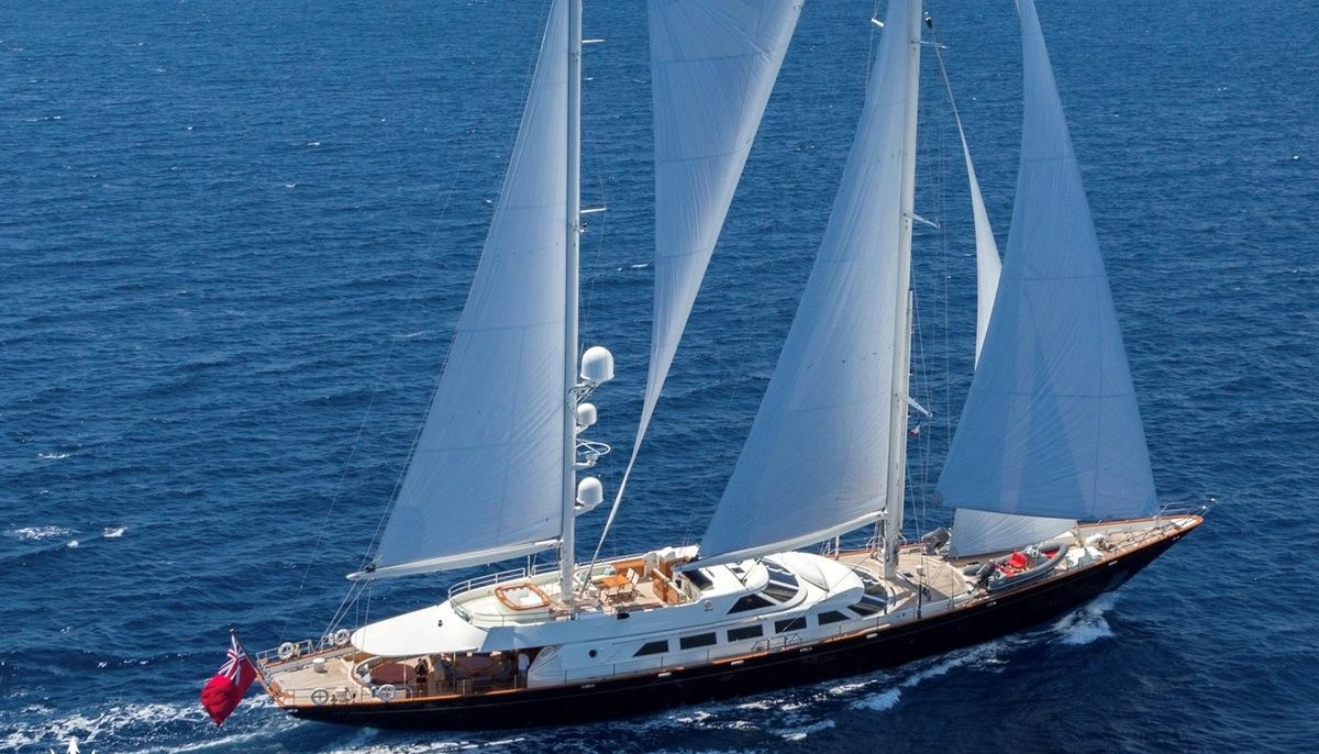 ANTARA yacht charter 2