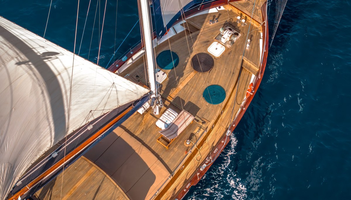 SMART SPIRIT 1 yacht charter 5