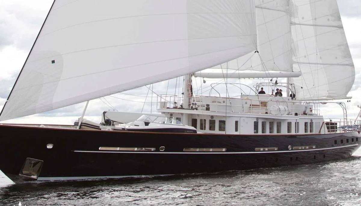 SUNNY HILL yacht charter 2