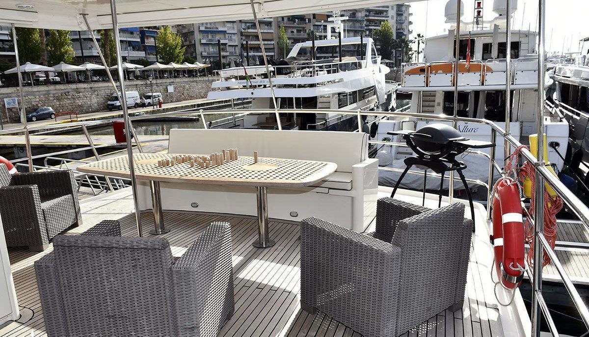 ELEFTHERIA yacht charter 4