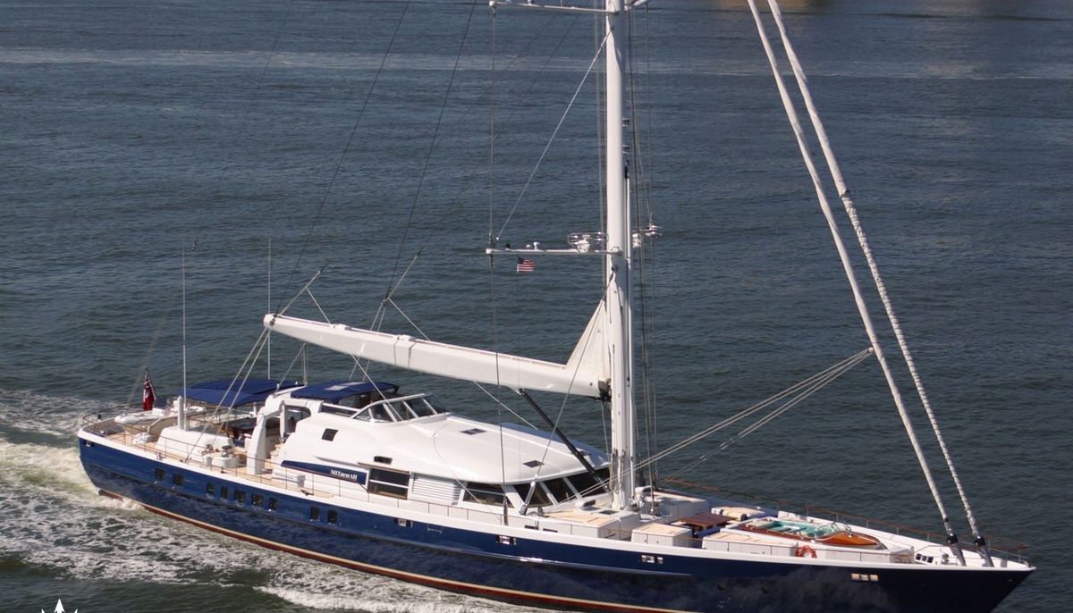 MITSEAAH yacht charter 4