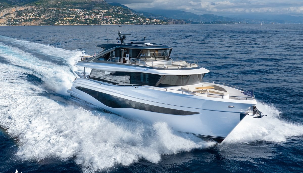 KORA yacht charter 2