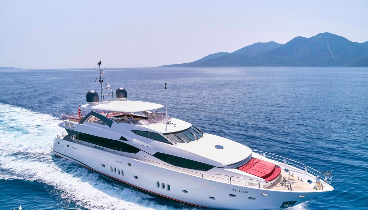 WHITE PEARL I yacht charter 2