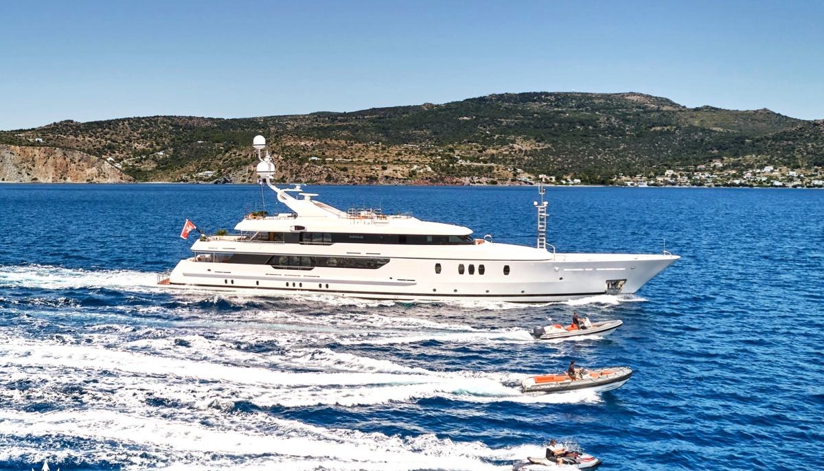 SEAHORSE yacht charter 2