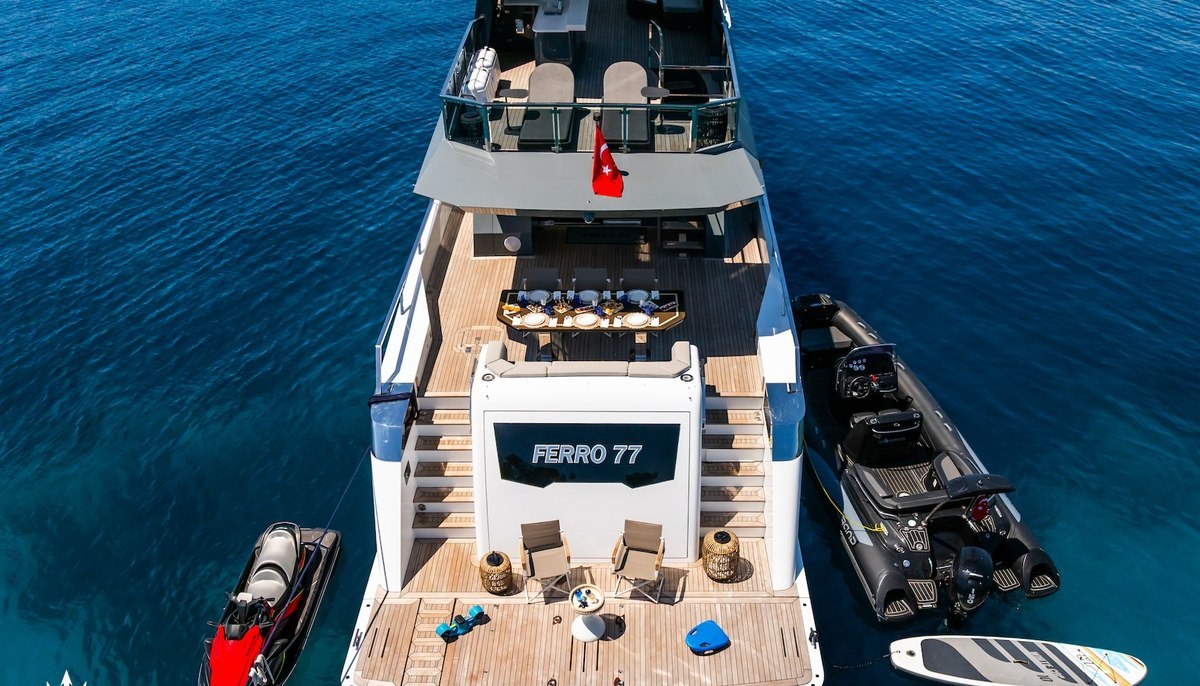 FERRO 77 yacht charter 5