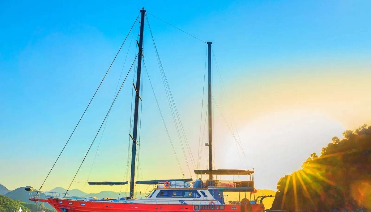 MIO VENTO yacht charter 2