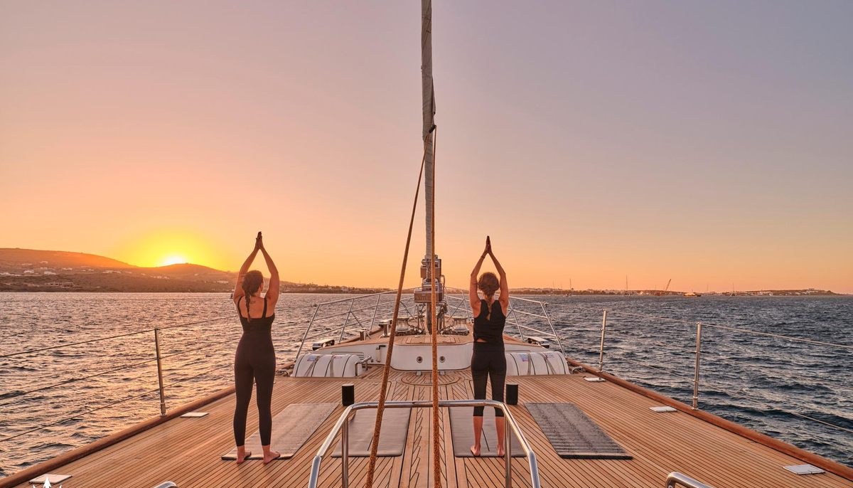 BURRASCA yacht charter 5