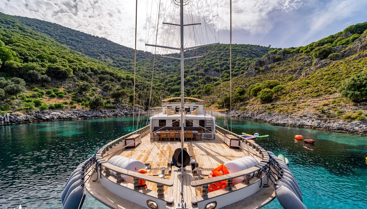 TERSANE 8 yacht charter 3