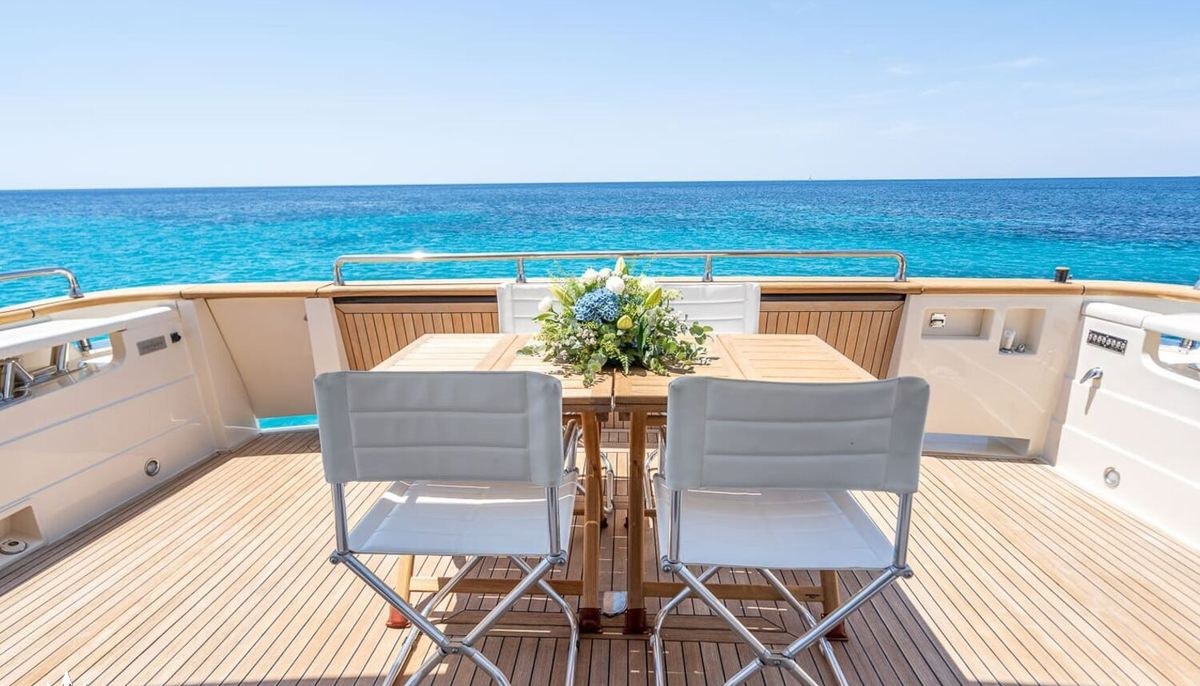 TRABUCAIRE yacht charter 5