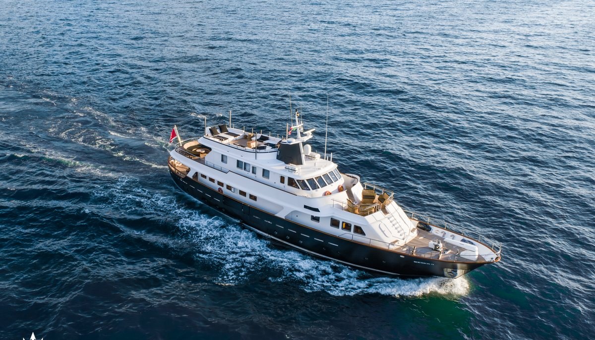 SOUNION II yacht charter 2