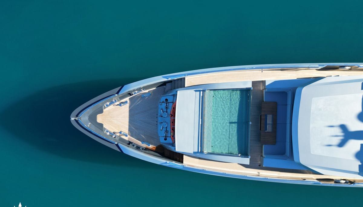 PROVOCATEUR yacht charter 3