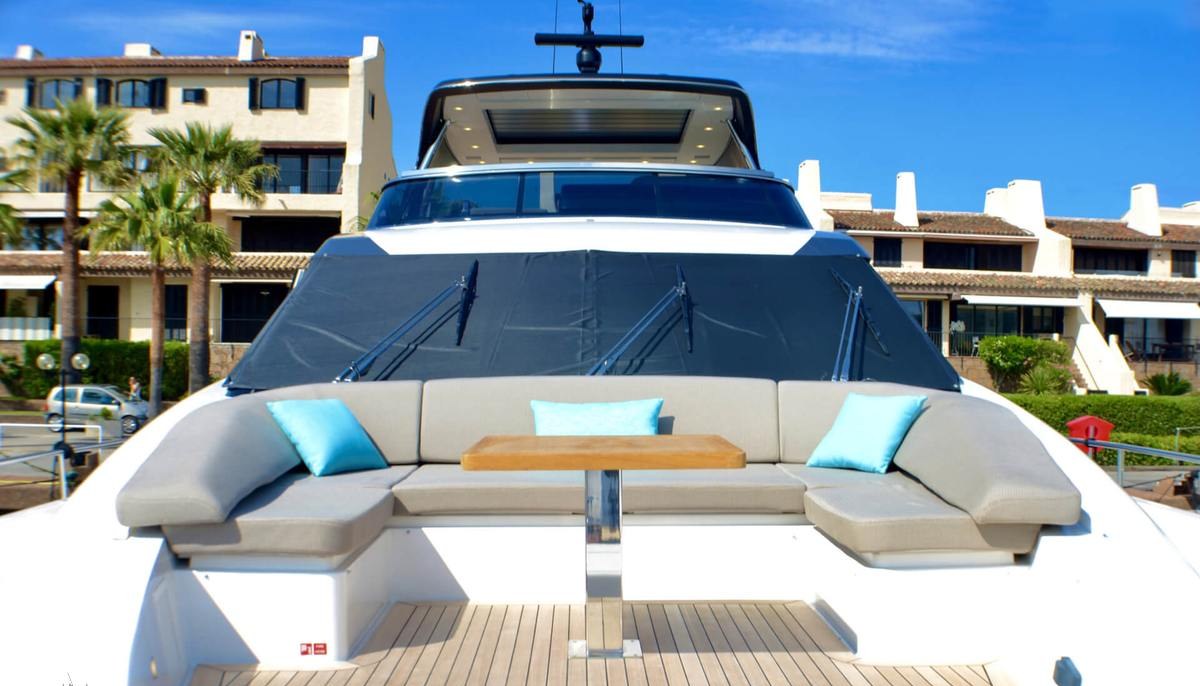 PAP'S TOY III yacht charter 3