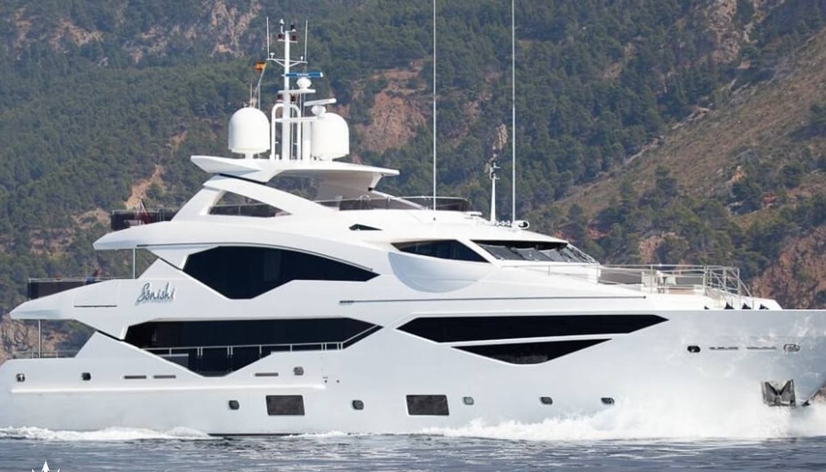 SONISHI yacht charter 2
