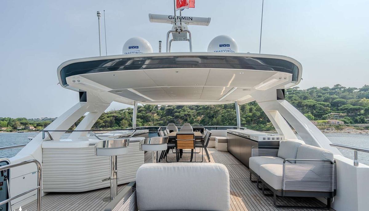 SEMELA yacht charter 4