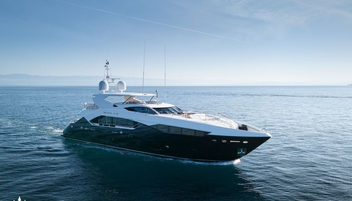 WICKED PLAY yacht charter 2