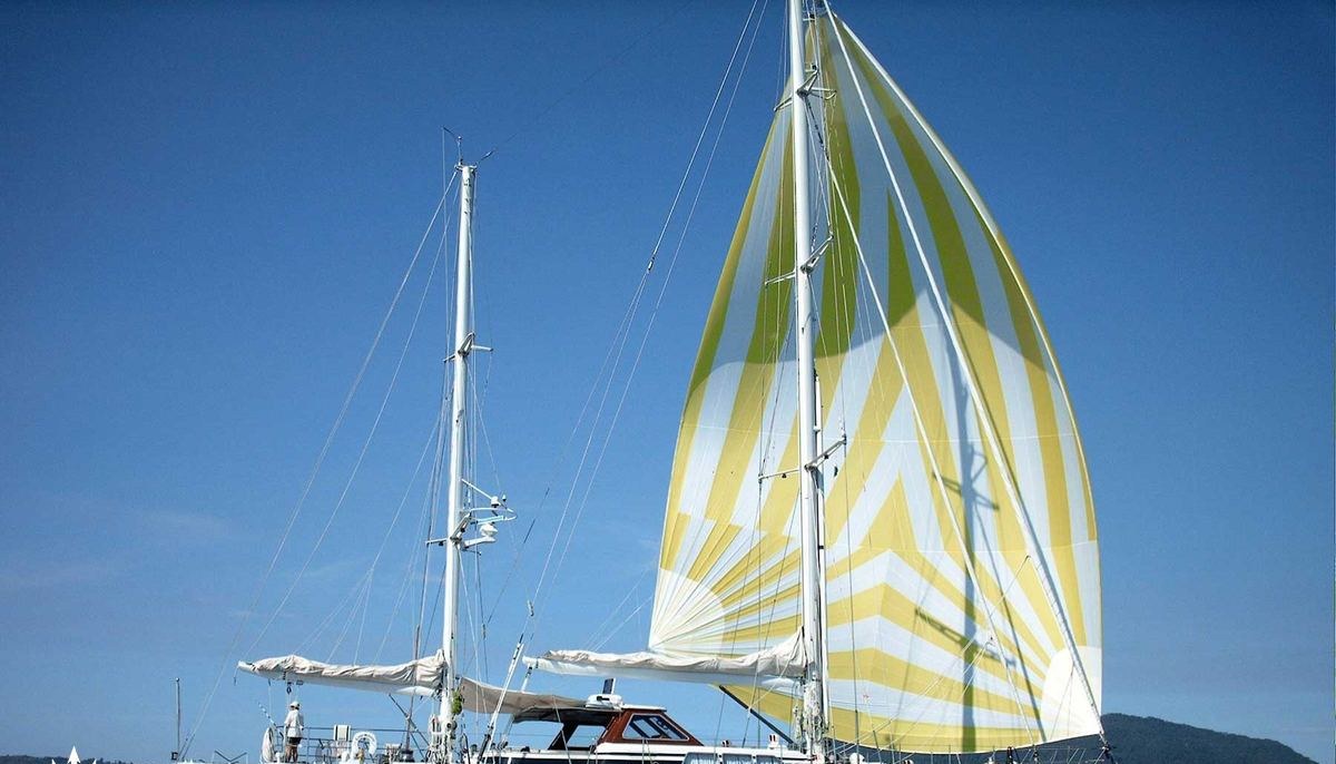 COLOMBAIO yacht charter 2