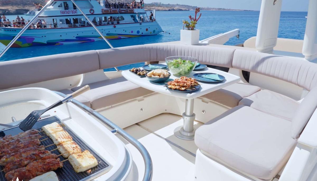 ESPERANZA yacht charter 4