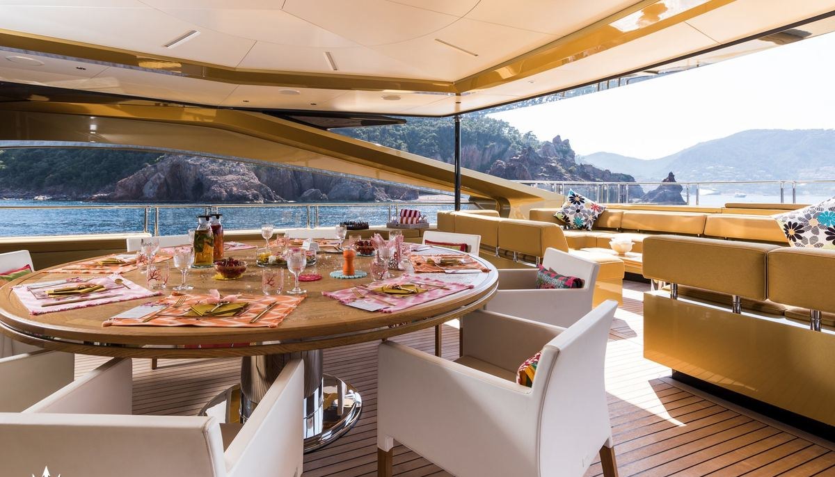 KHALILAH yacht charter 5