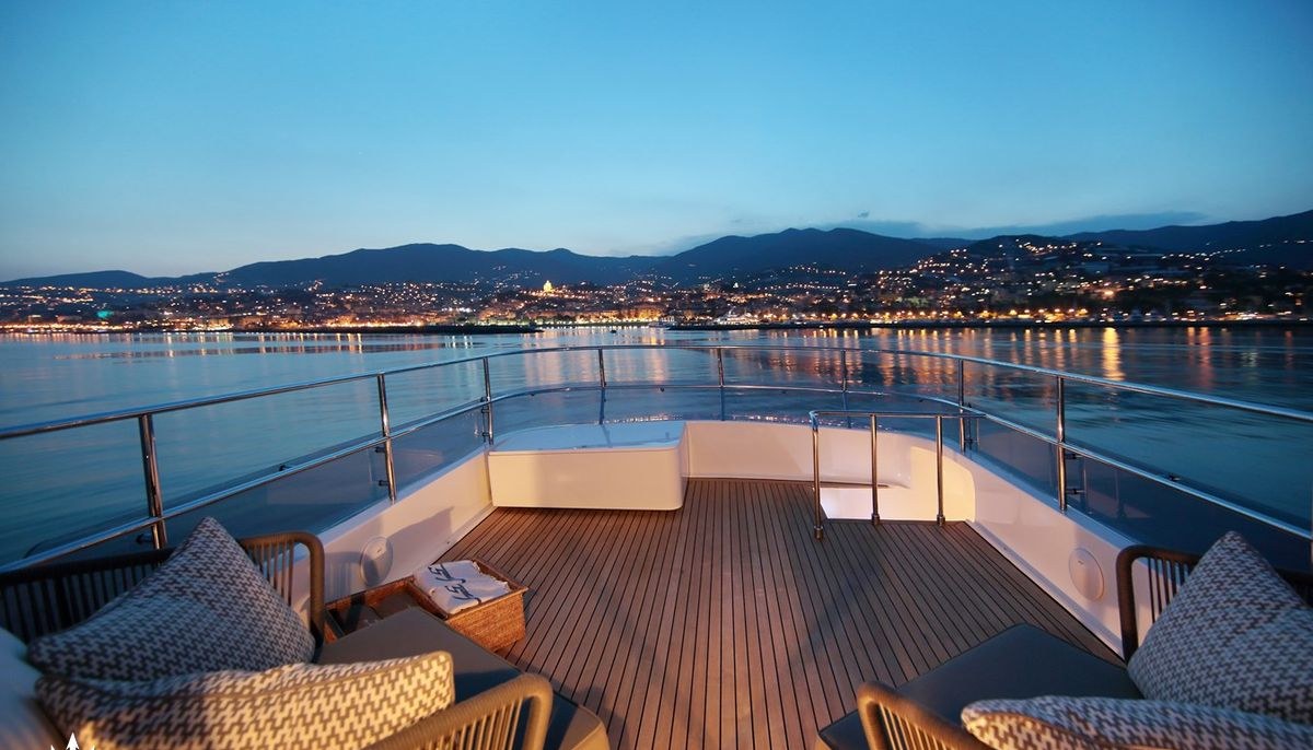 LADY SOUL yacht charter 3
