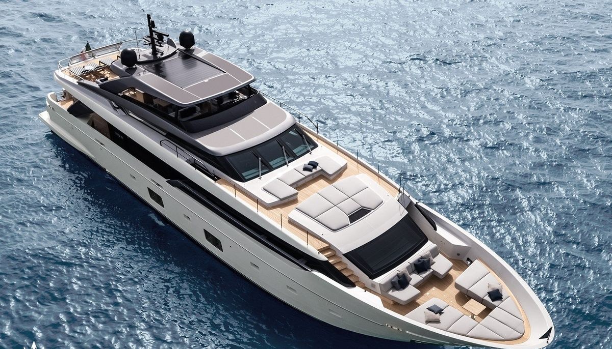 RAPH SEVEN yacht charter 3