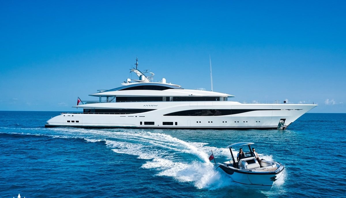 ARROW yacht charter 2