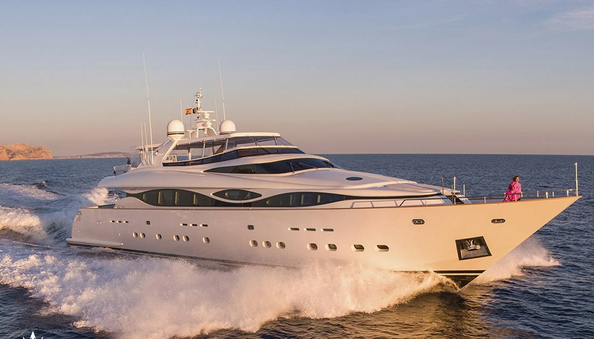 ALWAYS BELIEVE yacht charter 2