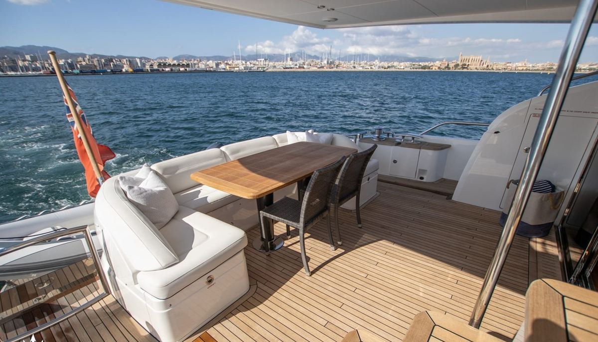 LADY ISABELLA yacht charter 5