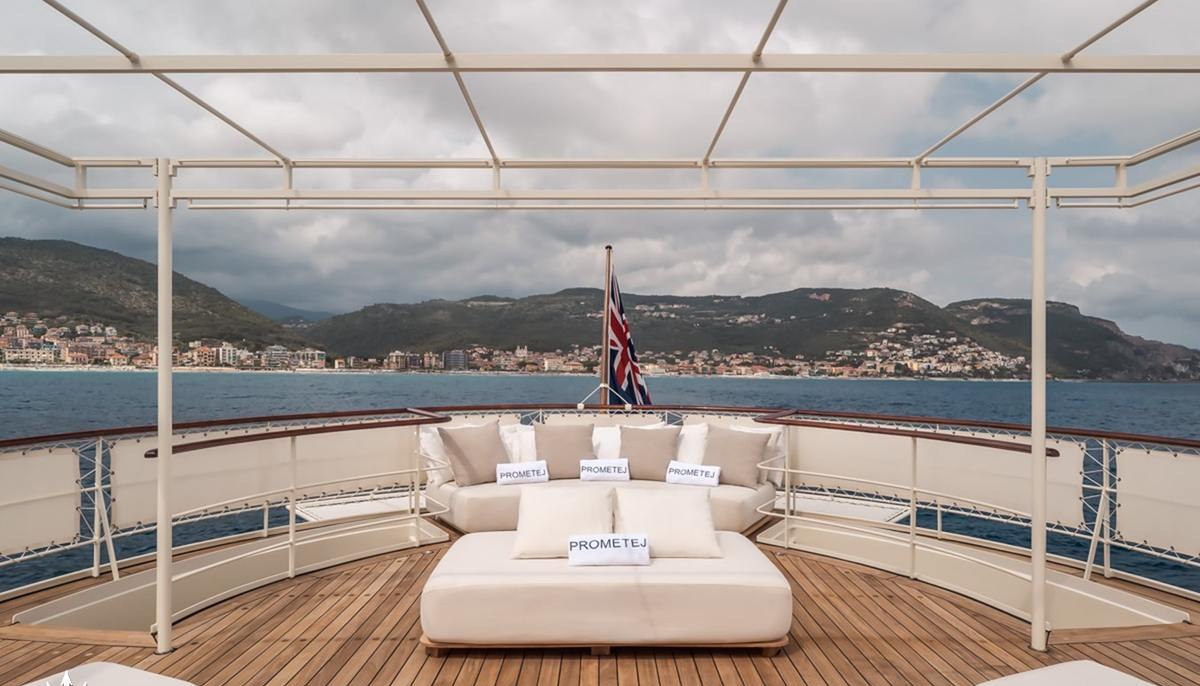 PROMETEJ yacht charter 4