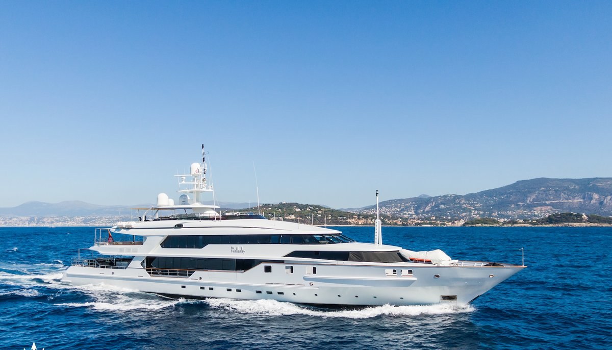 SHALAWATY yacht charter 2