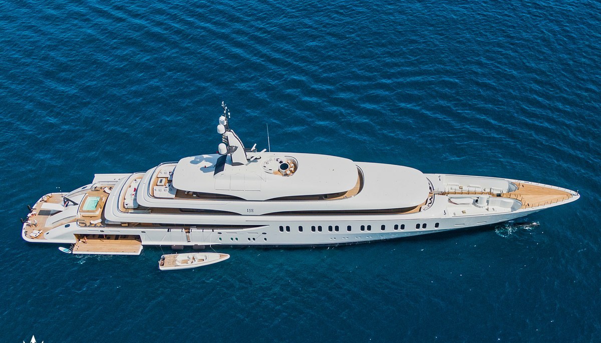 IJE yacht charter 2