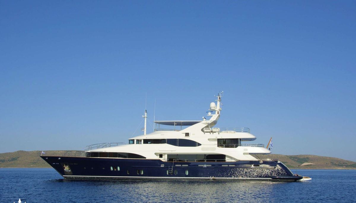 GRANDE AMORE yacht charter 2