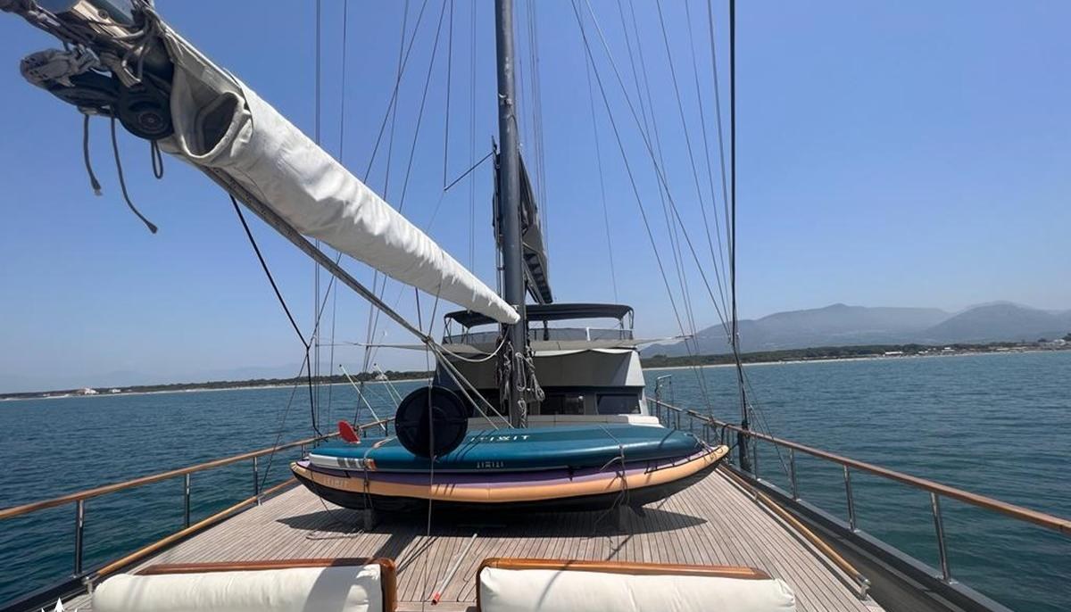 AYO yacht charter 3