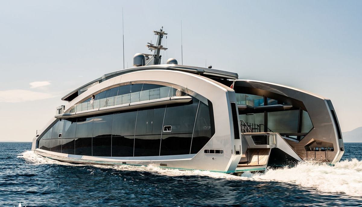 THIS IS IT yacht charter 2