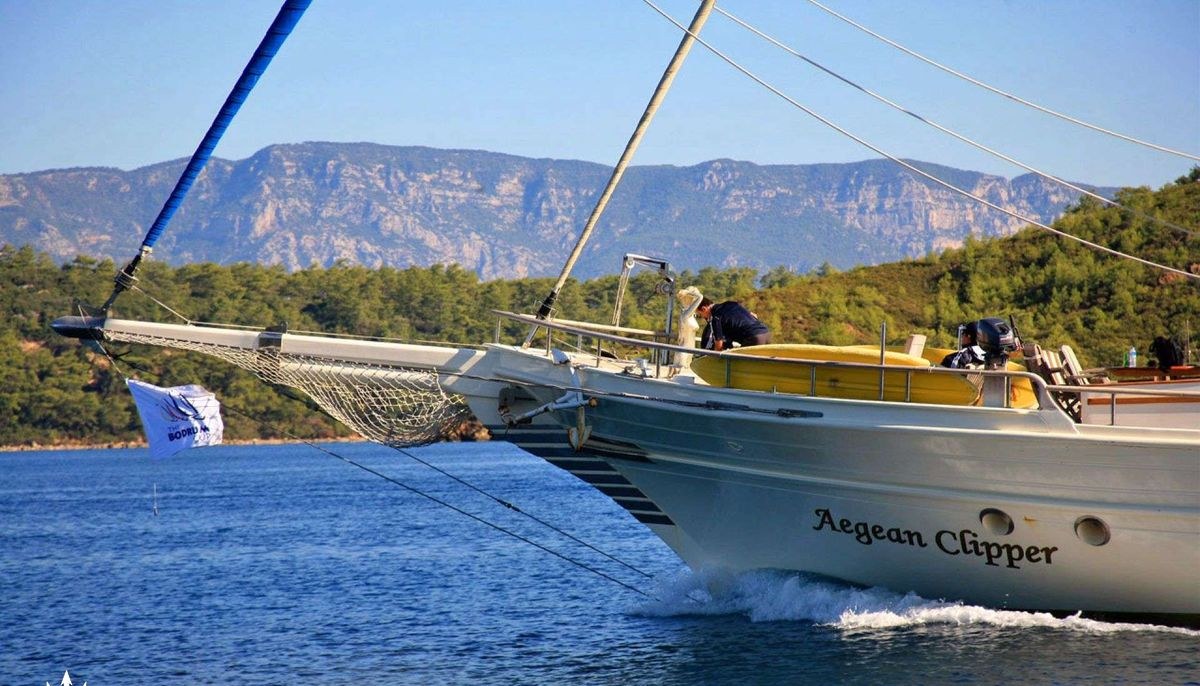 AEGEAN CLIPPER yacht charter 3