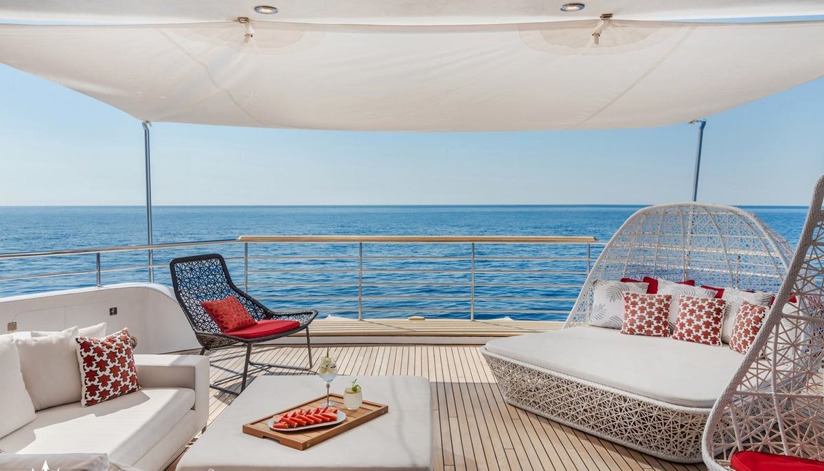 JOYME yacht charter 5