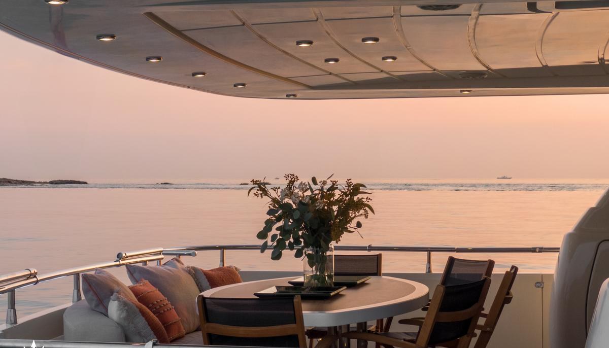 DAYPA yacht charter 5