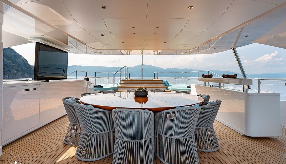 SEAGULL MRD yacht charter 5