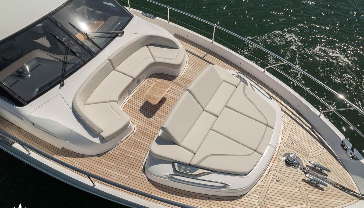 SOHAZ IV yacht charter 3