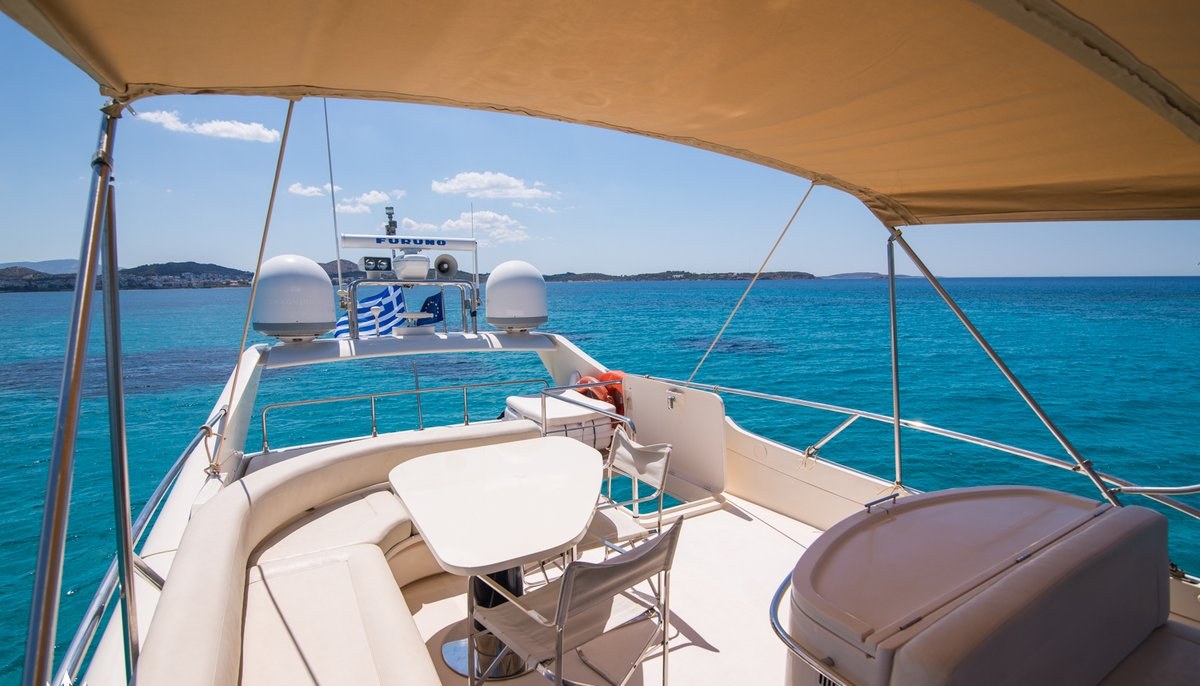 ANTAMAR II yacht charter 4
