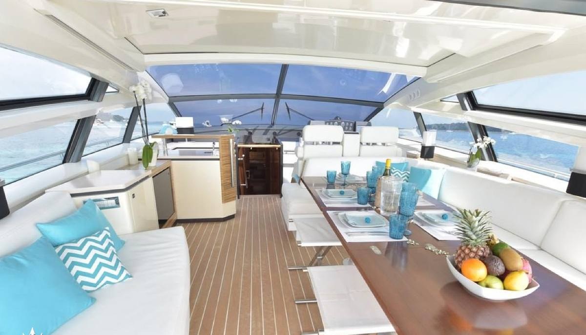 LITTLE ONE yacht charter 5
